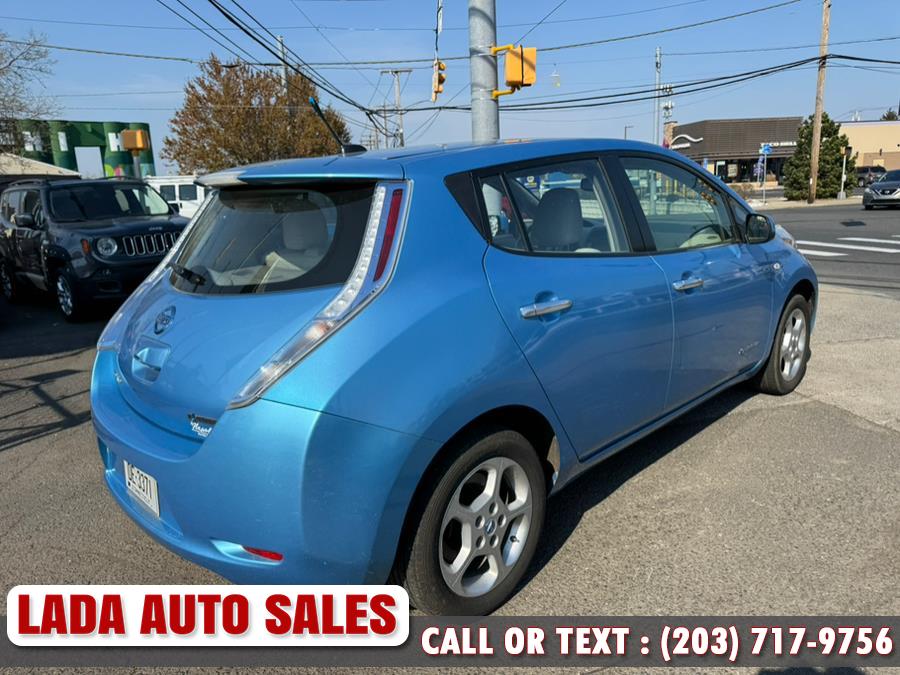 2012 Nissan LEAF SV photo