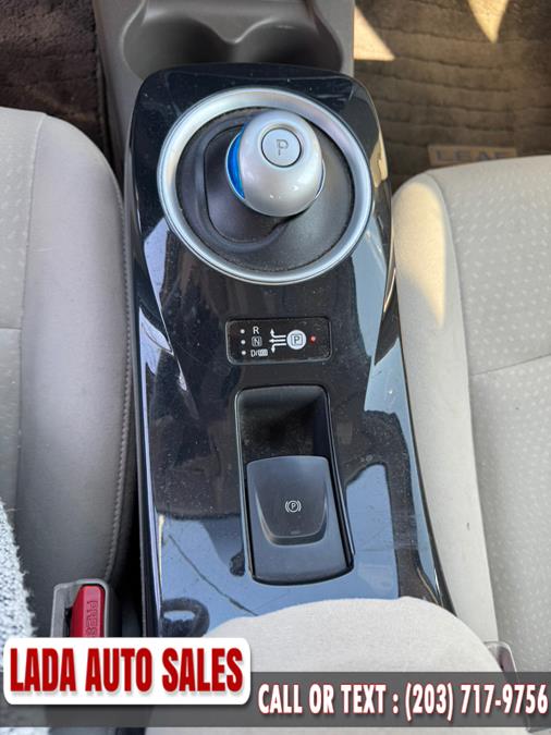 2012 Nissan LEAF SV photo