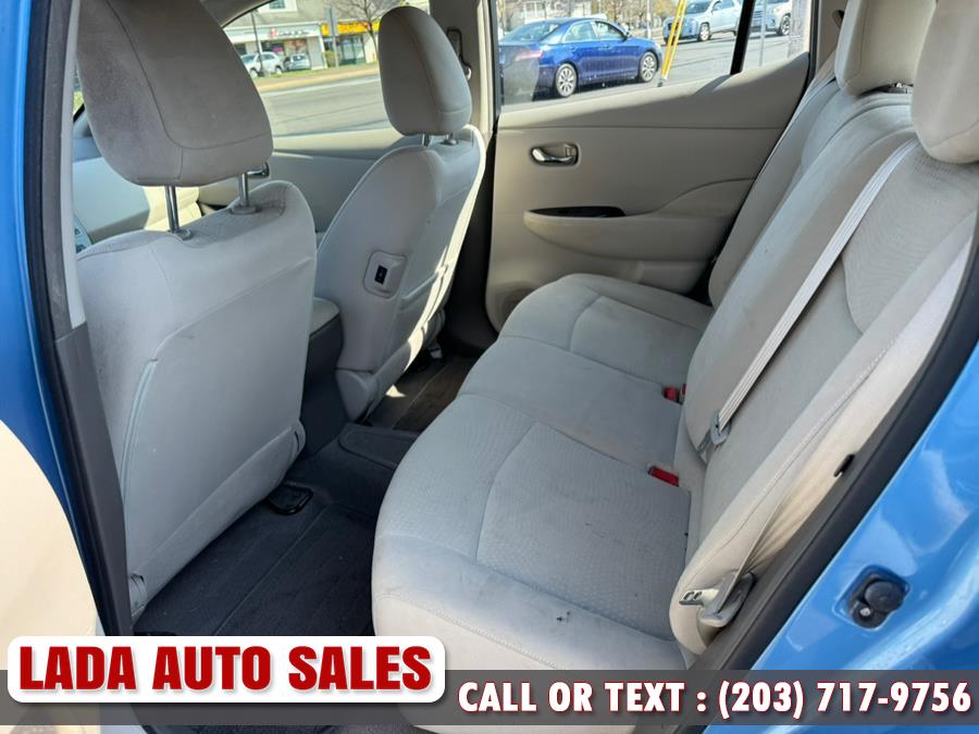 2012 Nissan LEAF SV photo