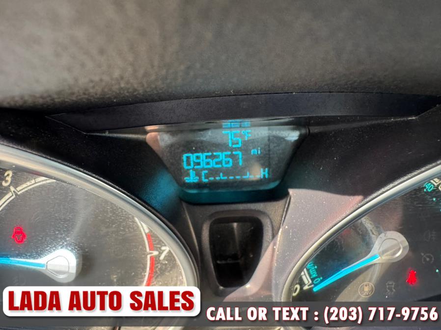 2014 Ford Fiesta SE photo