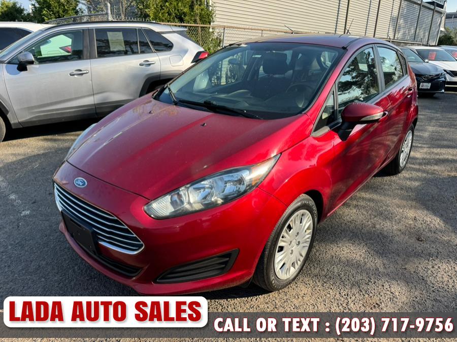 2014 Ford Fiesta SE photo