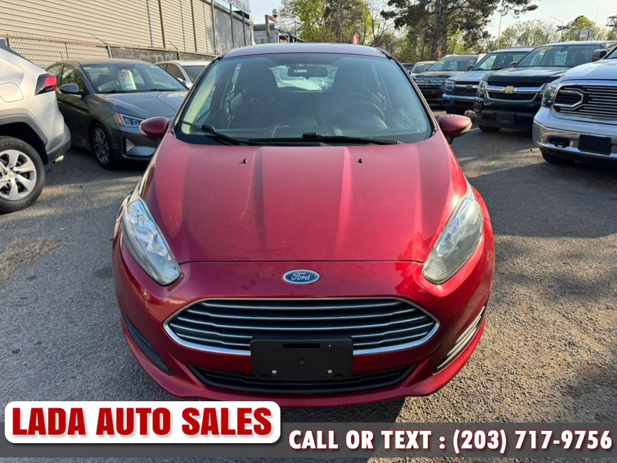 2014 Ford Fiesta SE photo