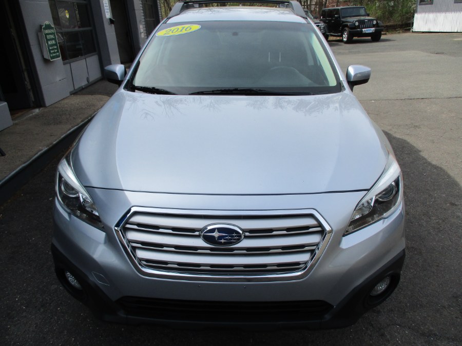 2016 Subaru Outback 4dr Wgn 2.5i Premium PZEV photo