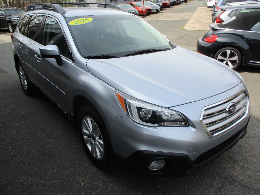 2016 Subaru Outback 4dr Wgn 2.5i Premium PZEV photo