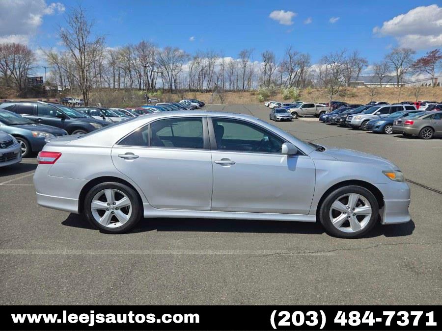 2011 Toyota Camry photo