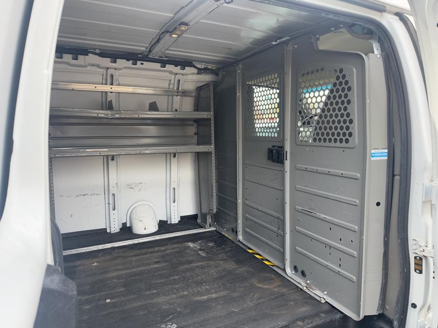 2019 Chevrolet Express Cargo Van RWD 2500 135