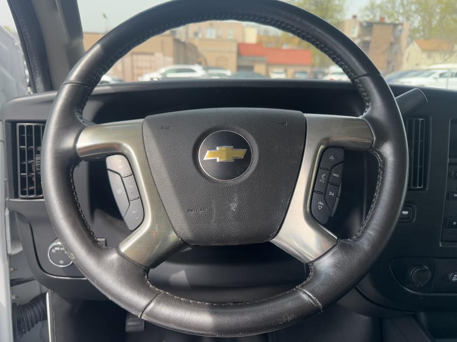 2019 Chevrolet Express Cargo Van RWD 2500 135