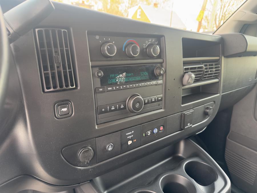 2019 Chevrolet Express Cargo Van RWD 2500 135