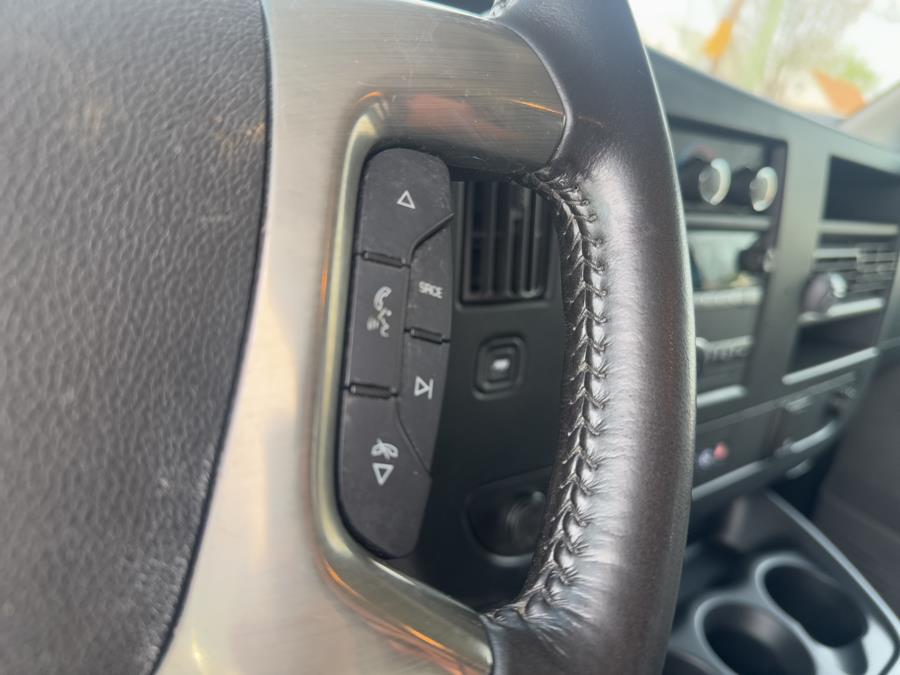 2019 Chevrolet Express Cargo Van RWD 2500 135