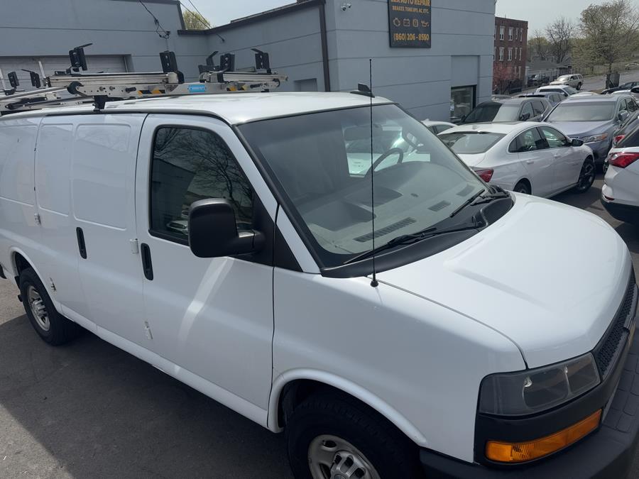 2019 Chevrolet Express Cargo Van RWD 2500 135