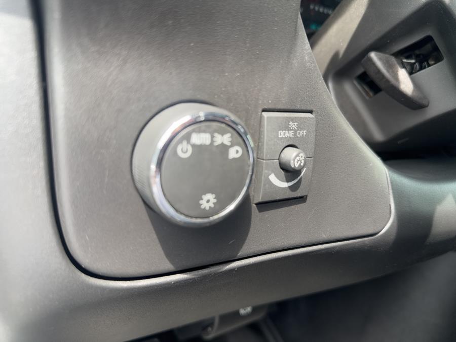 2019 Chevrolet Express Cargo Van RWD 2500 135