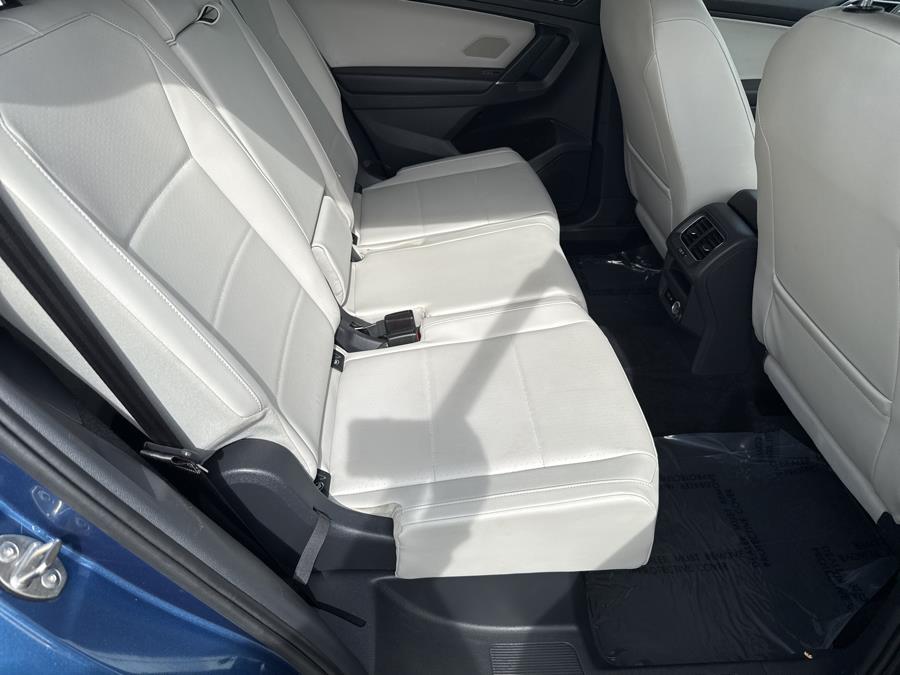 2018 Volkswagen Tiguan 2.0T SE FWD photo