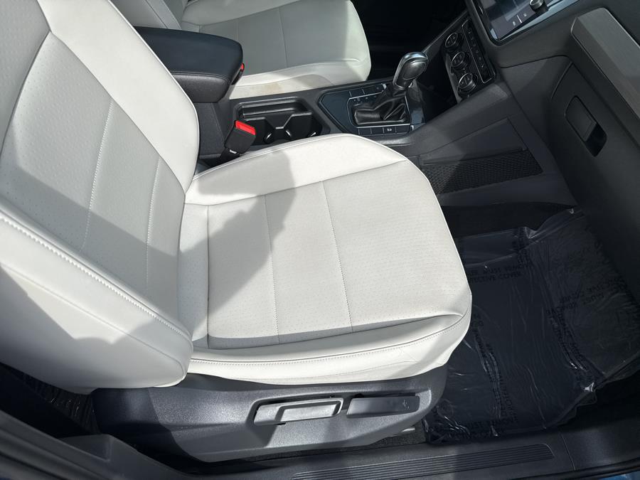 2018 Volkswagen Tiguan 2.0T SE FWD photo