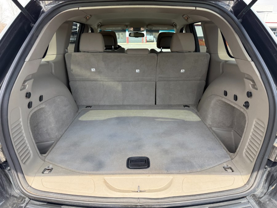2011 Jeep Grand Cherokee Laredo photo