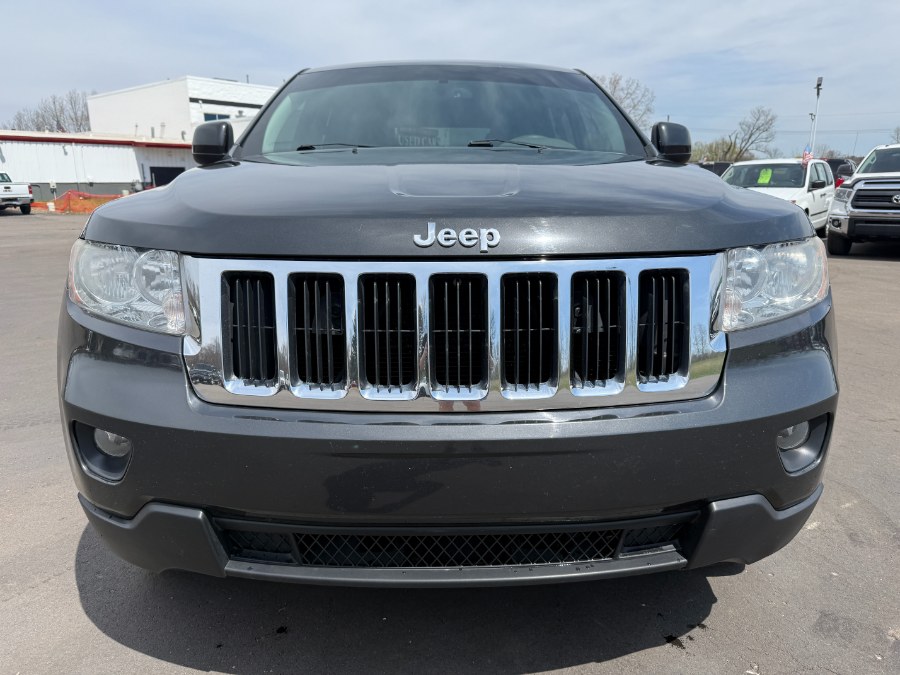 2011 Jeep Grand Cherokee Laredo photo