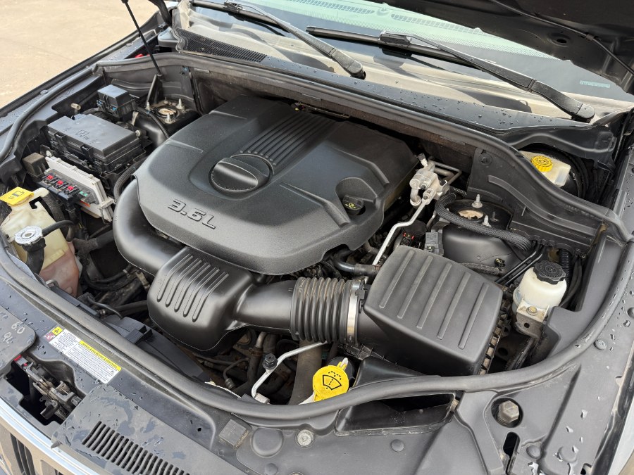 2011 Jeep Grand Cherokee Laredo photo