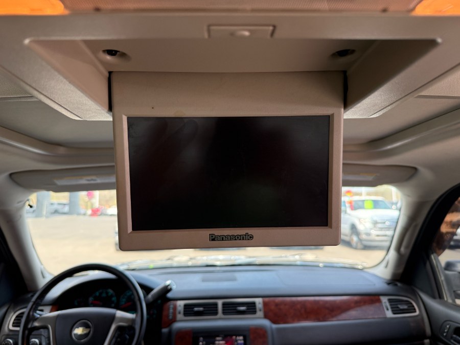 2009 Chevrolet Avalanche LS photo