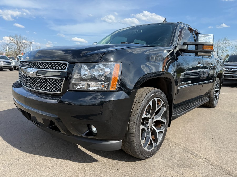 2009 Chevrolet Avalanche LS photo
