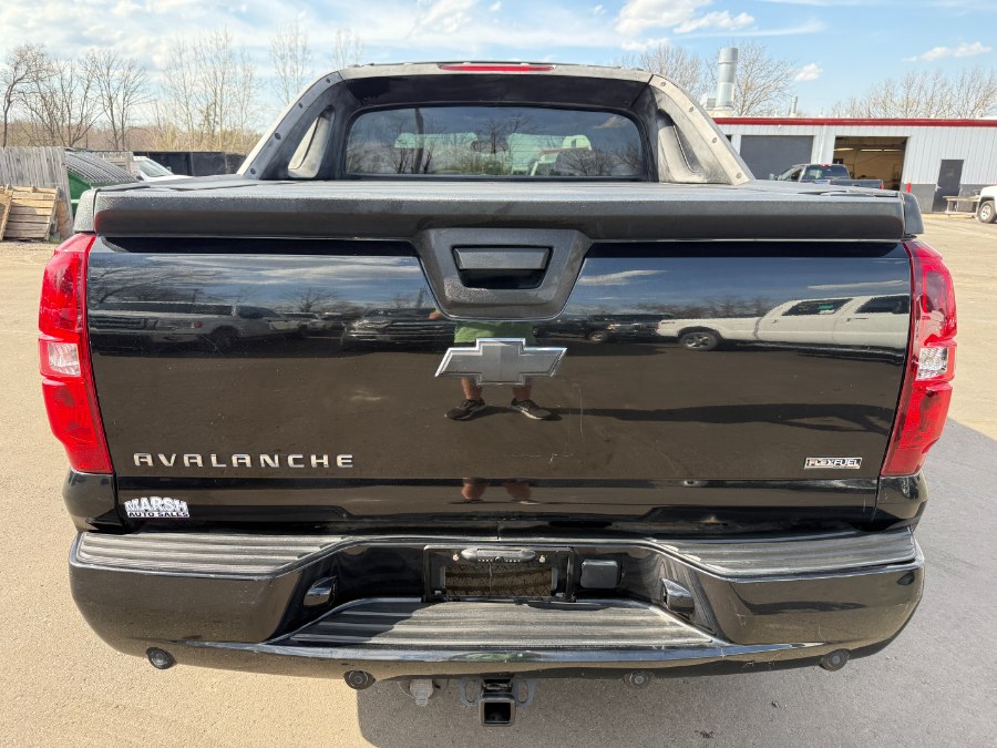 2009 Chevrolet Avalanche LS photo