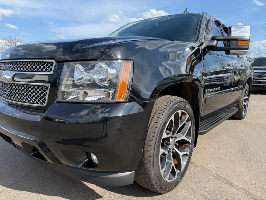 2009 Chevrolet Avalanche LS photo