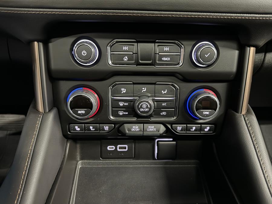 2022 Chevrolet Tahoe 4WD 4dr High Country photo
