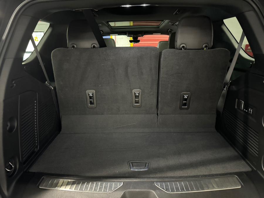 2022 Chevrolet Tahoe 4WD 4dr High Country photo