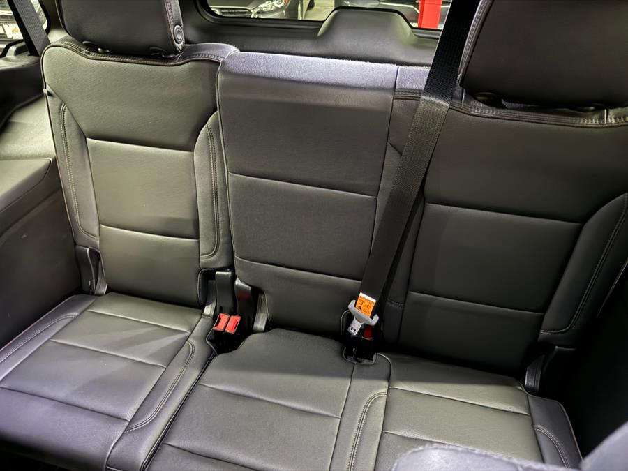 2022 Chevrolet Tahoe 4WD 4dr High Country photo