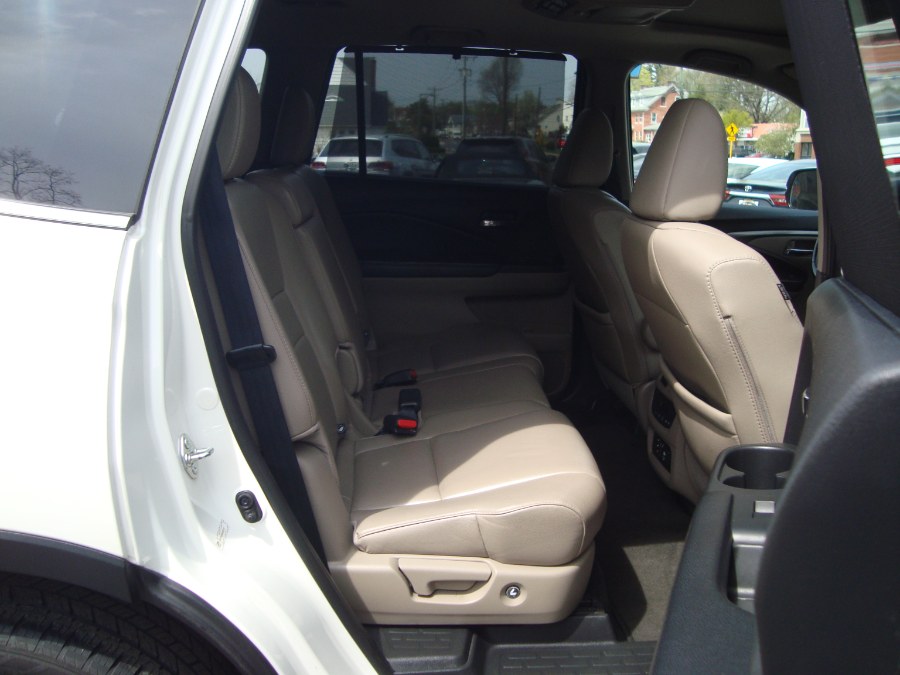 2016 Honda Pilot AWD 4dr EX-L w/RES photo