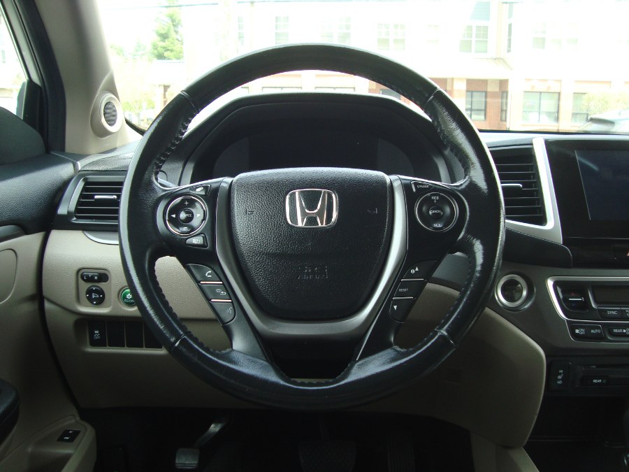 2016 Honda Pilot AWD 4dr EX-L w/RES photo