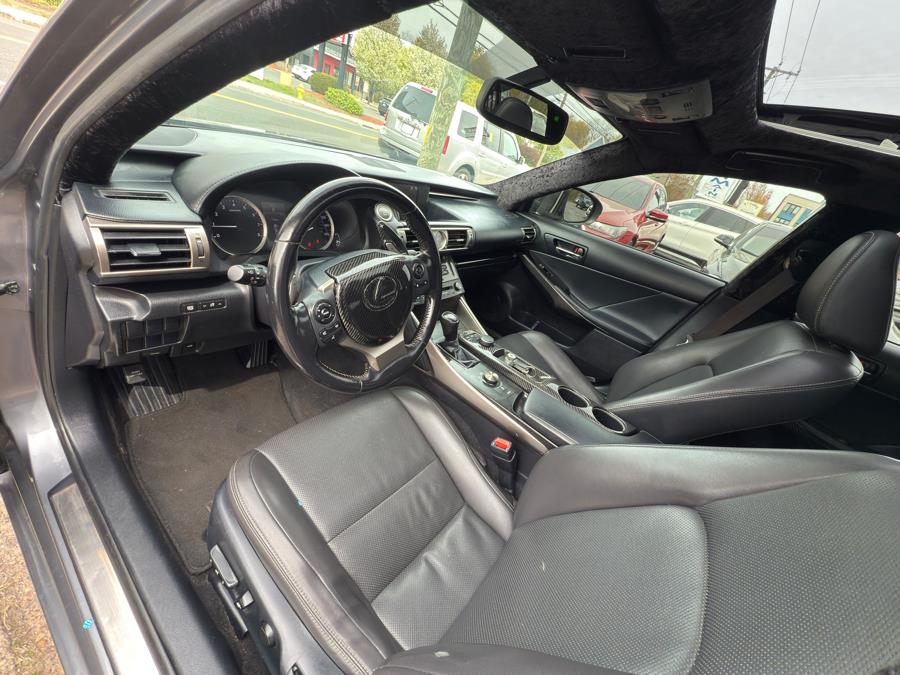2016 Lexus IS 300 photo