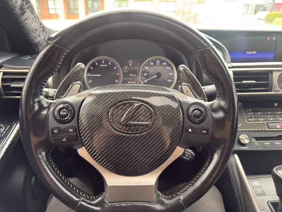 2016 Lexus IS 300 photo