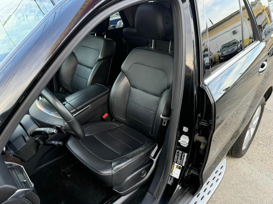 2014 Mercedes-Benz M-Class ML350 4MATIC photo
