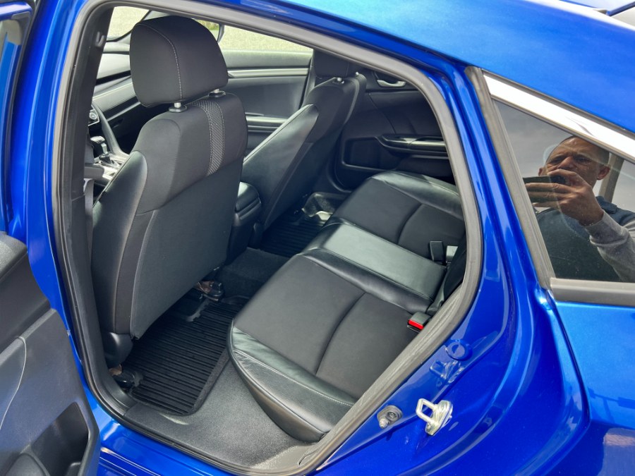 2020 Honda CIVIC SEDAN Sport CVT photo
