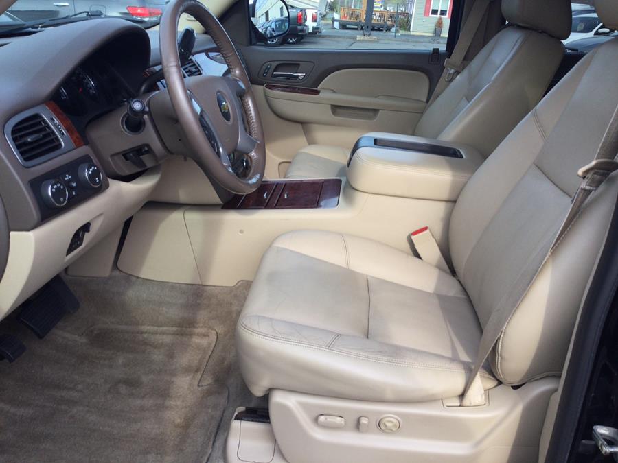 2014 Chevrolet Suburban LTZ 1500 photo