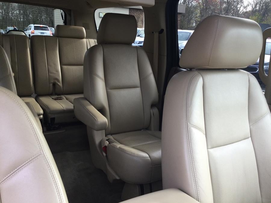 2014 Chevrolet Suburban LTZ 1500 photo