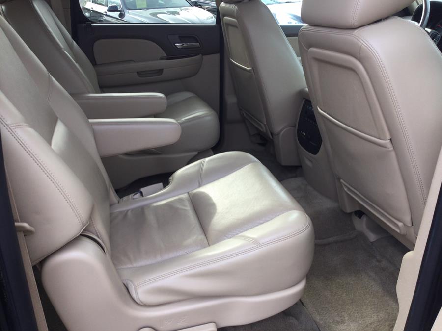 2014 Chevrolet Suburban LTZ 1500 photo