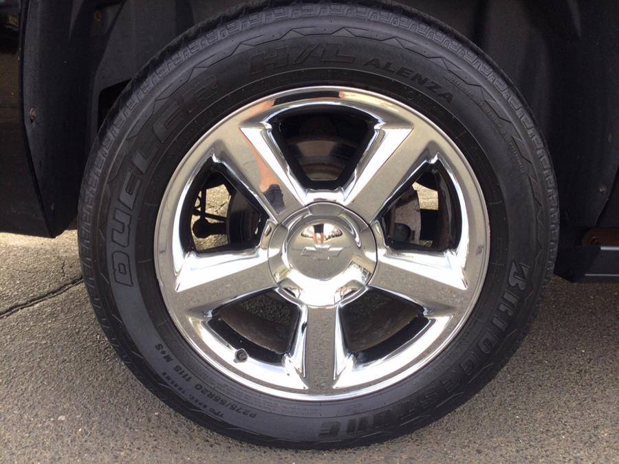 2014 Chevrolet Suburban LTZ 1500 photo