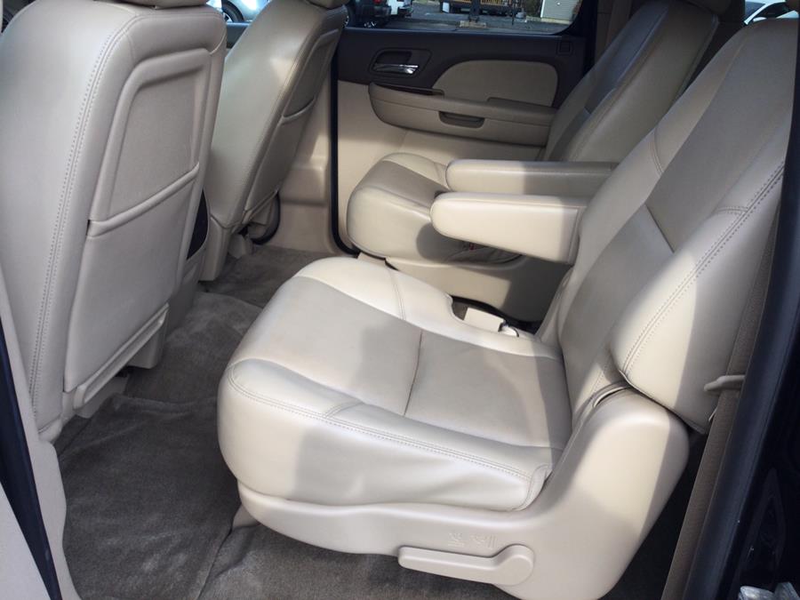 2014 Chevrolet Suburban LTZ 1500 photo