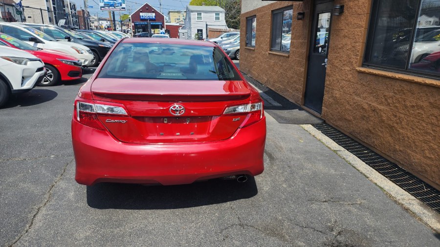 2012 Toyota Camry L photo