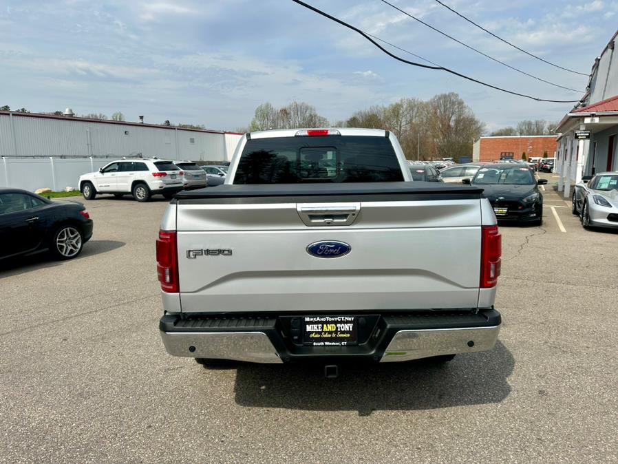 2017 Ford F-150 Lariat 4WD SuperCrew 5.5'' Box photo