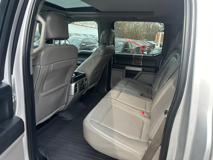 2017 Ford F-150 Lariat 4WD SuperCrew 5.5'' Box photo