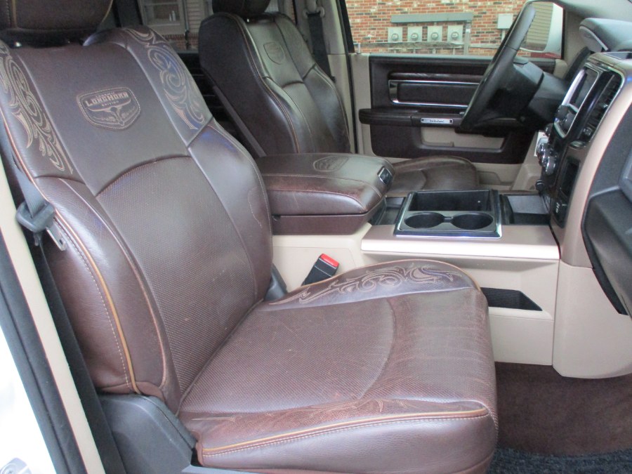 2016 RAM 1500 4WD Crew Cab 140.5