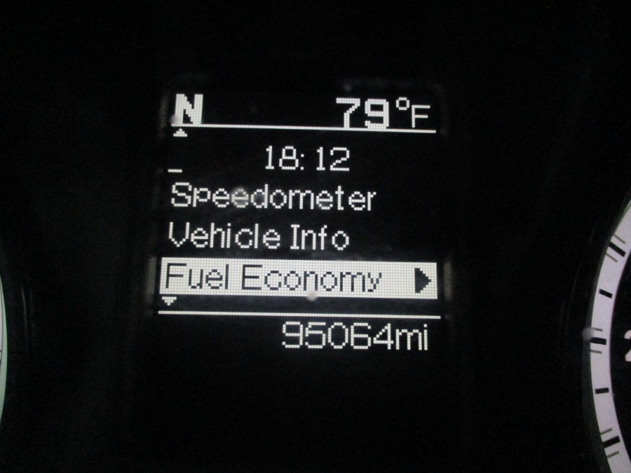 2016 RAM 1500 4WD Crew Cab 140.5
