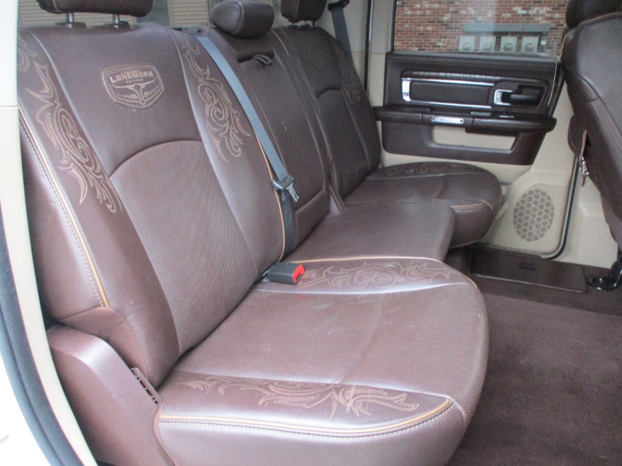 2016 RAM 1500 4WD Crew Cab 140.5