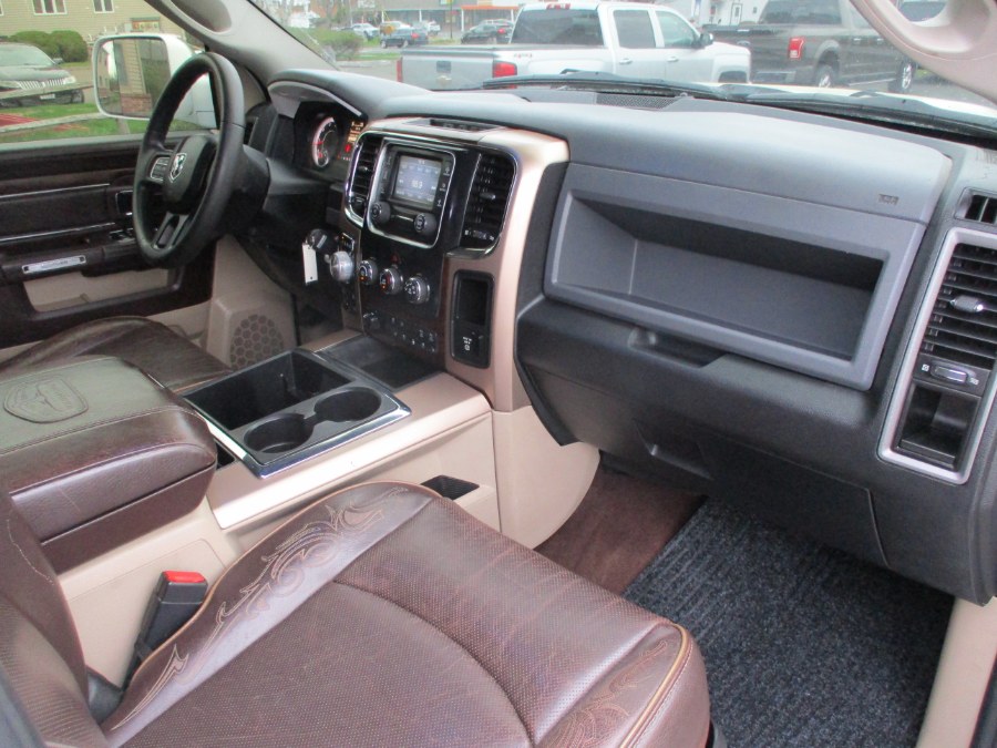 2016 RAM 1500 4WD Crew Cab 140.5