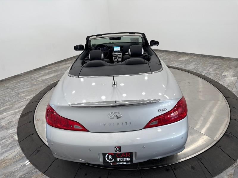 2014 Infiniti Legend photo