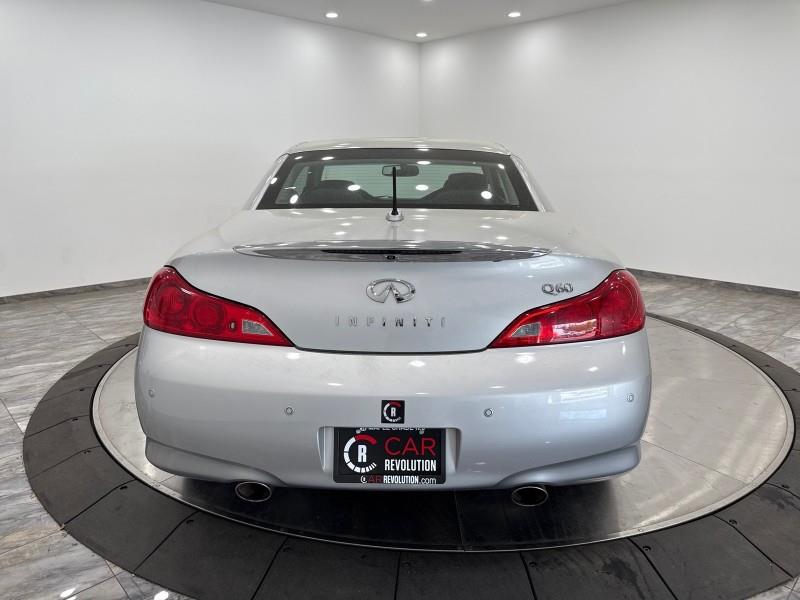 2014 Infiniti Legend photo