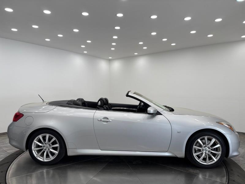 2014 Infiniti Legend photo
