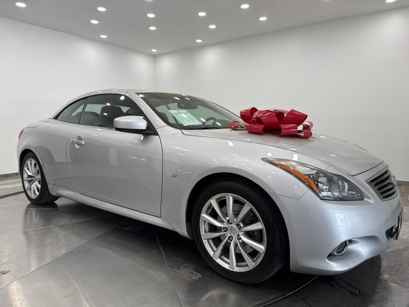 2014 Infiniti Legend photo