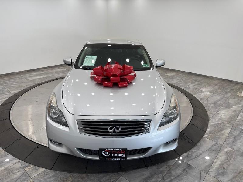 2014 Infiniti Legend photo